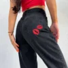 Jeansy BYME mom fit KISS