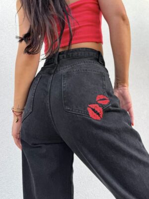 Jeansy BYME mom fit KISS