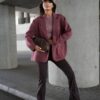 marynarka ME GUSTA jednorzędowa elegancka marynarka damska ME GUSTA marynarka damska oversize z klapami jednorzędowa marynarka damska z kieszeniami stylowa marynarka damska do codziennych stylizacji marynarka ME GUSTA rozmiar uniwersalny klasyczna marynarka damska z patkami