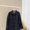 Kurtka jeansowa oversize indigo – widok z przodu, stylizacja total denim