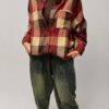 koszula na napy Short oversize koszula damska na napy w jesiennej kolorystyce koszula Short z troczkiem na dole koszula oversize mokka latte czekolada jesienna czerwień krótka koszula na napy z efektem bombki koszula damska z bawełną i akrylem koszula Short do jesiennych stylizacji koszula na napy Butik Madzia Fashion