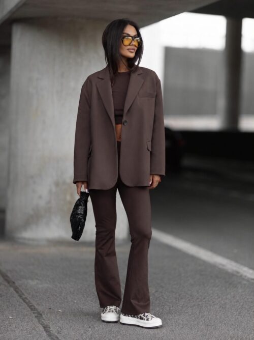 marynarka ME GUSTA jednorzędowa elegancka marynarka damska ME GUSTA marynarka damska oversize z klapami jednorzędowa marynarka damska z kieszeniami stylowa marynarka damska do codziennych stylizacji marynarka ME GUSTA rozmiar uniwersalny klasyczna marynarka damska z patkami