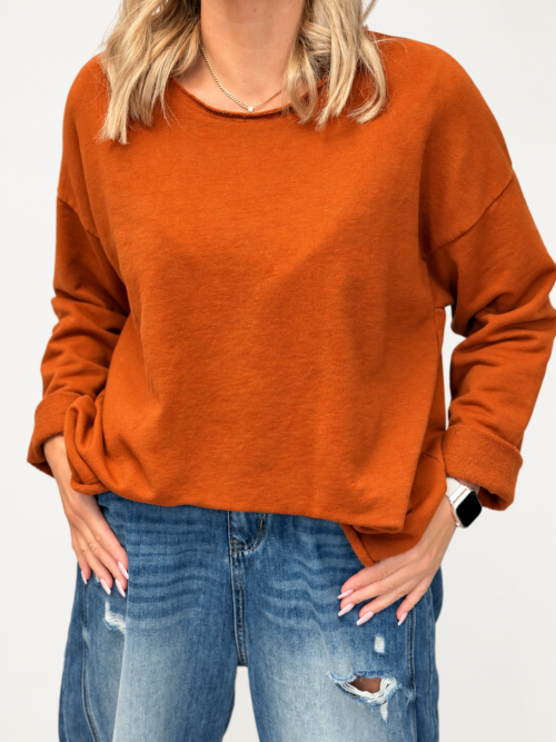 Bluza z bawełny pętelkowej damska Bluza damska z podwójnym przodem Luźna bluza bawełniana damska Bluza z krótszym przodem i dłuższym tyłem Bluza damska Butik Madzia Fashion
