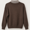Bluza damska z misiem i kołnierzykiem Czekoladowa bluza sweterkowa z aplikacją misia Bluza z koszulowym kołnierzykiem w kratkę Bluza damska Miś rozmiar uniwersalny Bluza sweterkowa damska w kolorze czekoladowym Bluza z misiem do 120 cm w biuście