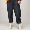 Spodnie BURRO Denim Jeans damskie Jeansowe spodnie BURRO damskie Spodnie BURRO z ozdobnym podszyciem nogawek Denimowe spodnie damskie z wywijaną nogawką Spodnie jeans BURRO luźny fason Spodnie BURRO Denim Butik Madzia Fashion