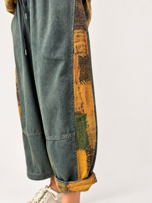 Spodnie denim Simbad z karmelową wstawką