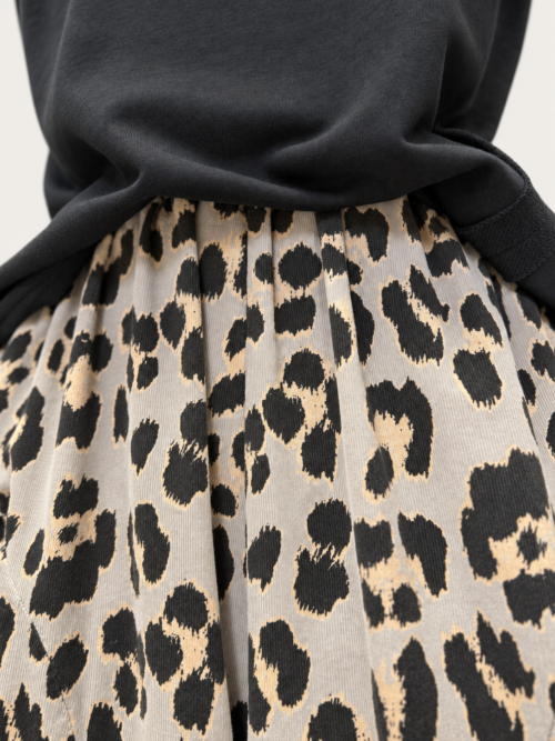 spodnie Simbady Panterka damskie szerokie spodnie damskie w panterkę spodnie panterka z gumką w pasie bawełniane spodnie Simbady luźne spodnie damskie animal print spodnie panterka Butik Madzia Fashion