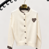 Sweter z sercem