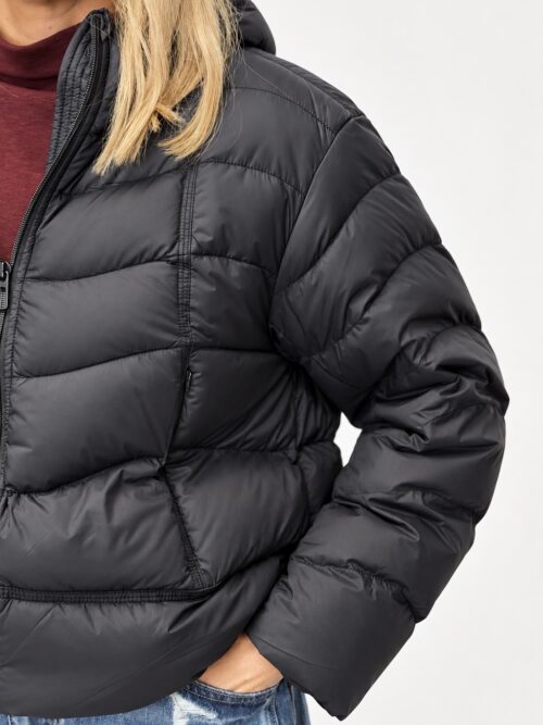 - Kurtka pikowana damska z dzianiną - Czarna kurtka pikowana damska - Kurtka damska na jesień i lekką zimę - Kurtka pikowana z kapturem damska - Kurtka przejściowa Butik Madzia Fashion