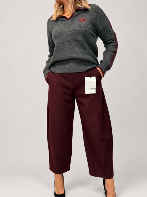 Sweter z ażurową fakturą