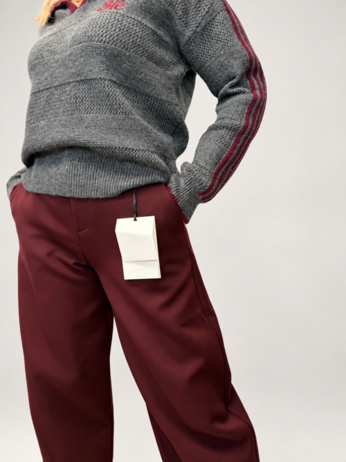 Sweter z ażurową fakturą