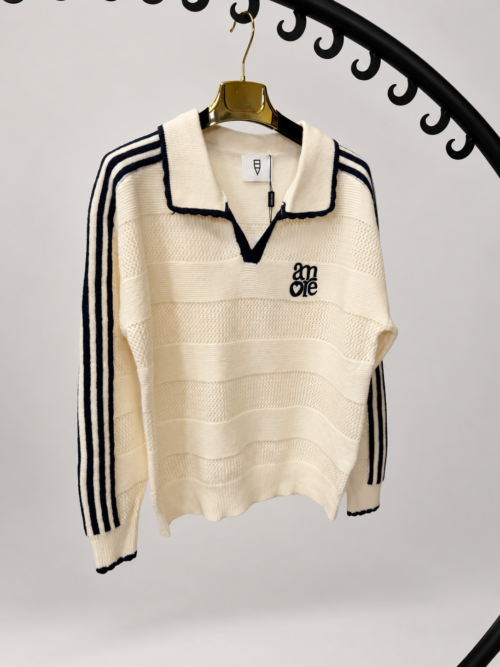 Sweter z ażurową fakturą