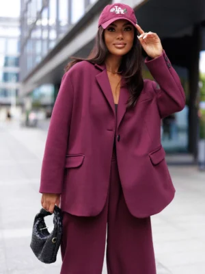 Marynarka damska ME GUSTA Marynarka oversize ME GUSTA Elegancka marynarka damska polska produkcja Marynarka damska rozmiar uniwersalny Wydłużona marynarka ME GUSTA Marynarka garniturowa damska ME GUSTA Marynarka damska z klapami i kieszeniami